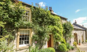 Cottages That Sleep 12 people or more