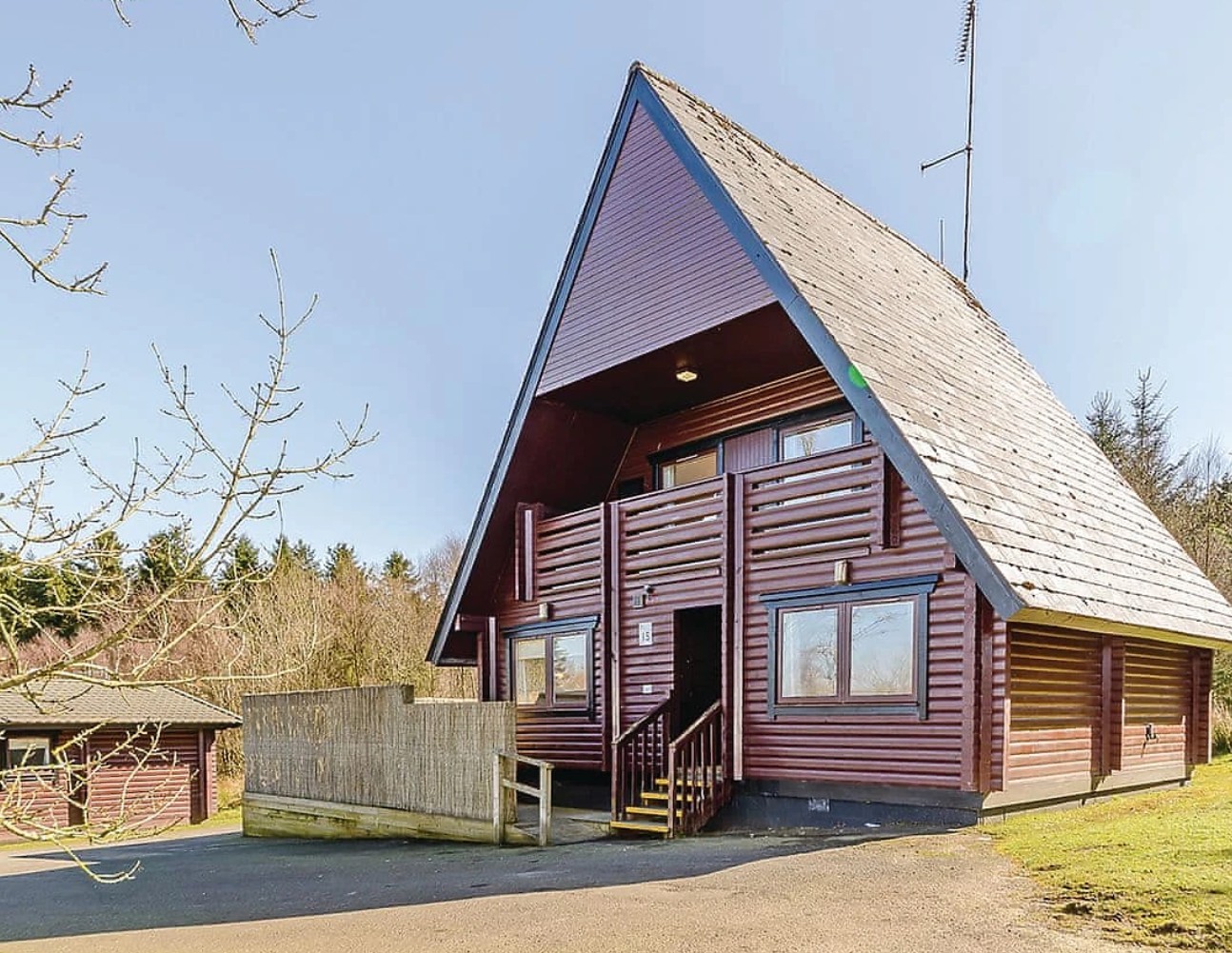 Landal Keilder Waterside Lodge with Hot Tub