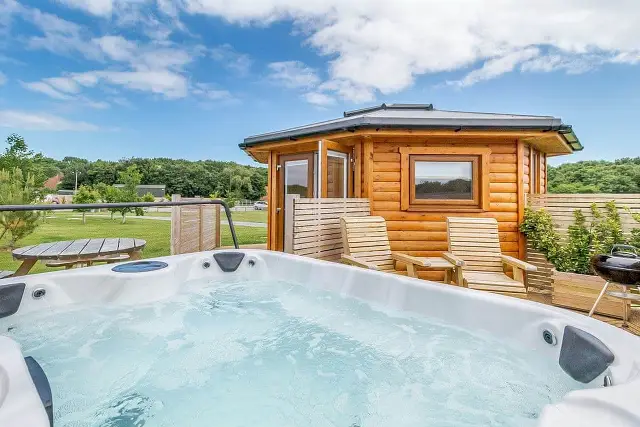 Hot Tub Lodge in Yorkshire
