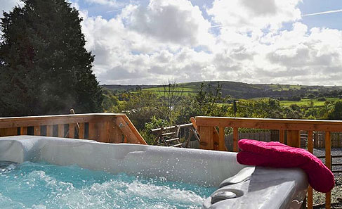 Hot Tub Lodges in Cardiganshire