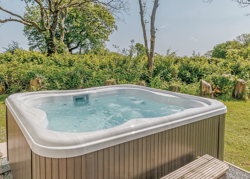 Hot Tub Holiday at Croft Country Park