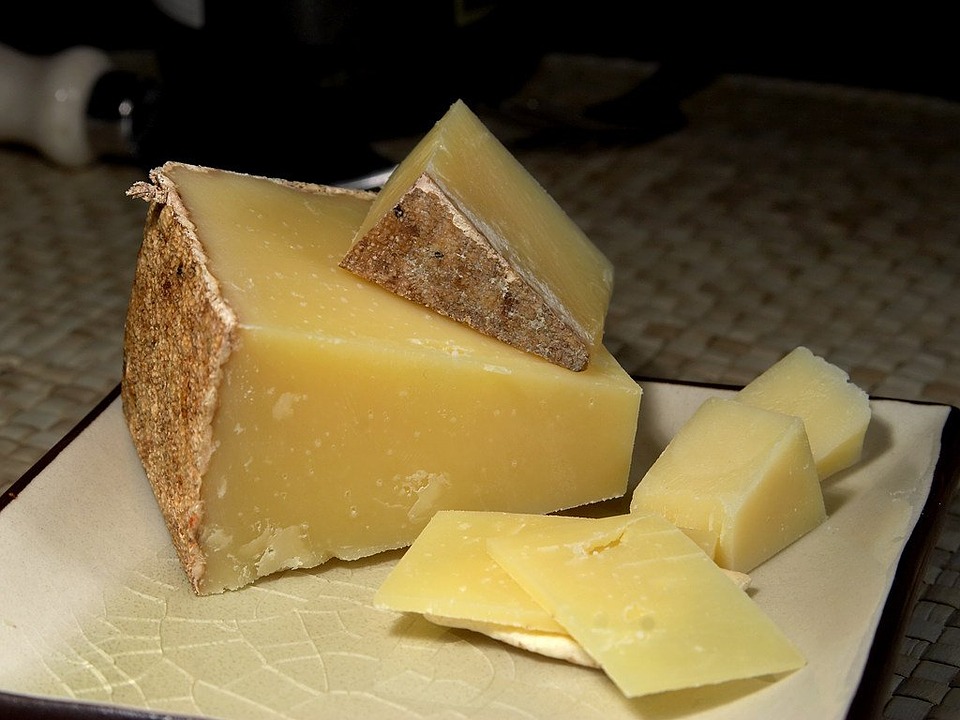 Famous Lincolnshire Cheese