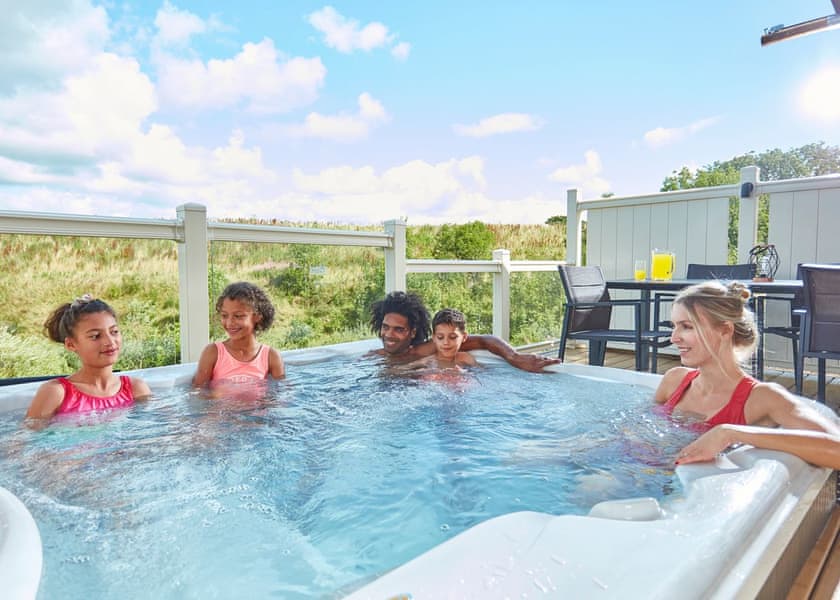 Lodges with hot tubs North England