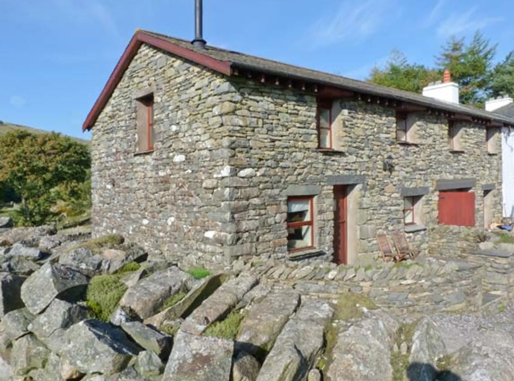 Copper Beech Cottage in the lakes
