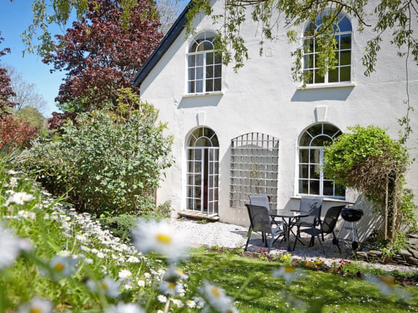 Super Pretty Cottage with Hot Tub in Torquay - The Clock Tower