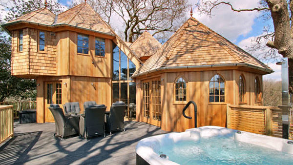 Tree House Cabins with a Hot Tub