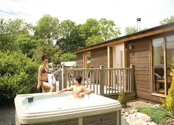 Meadow’s End Lodges