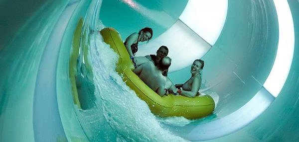 Tropical Cyclone water ride and slide