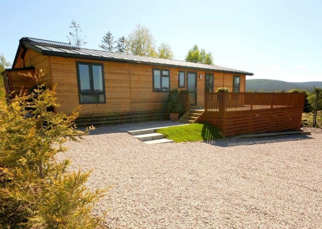 Castlewood Lodges