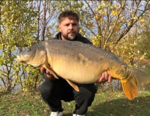 Lodges with hot tubs that offer fishing in Cambridgeshire