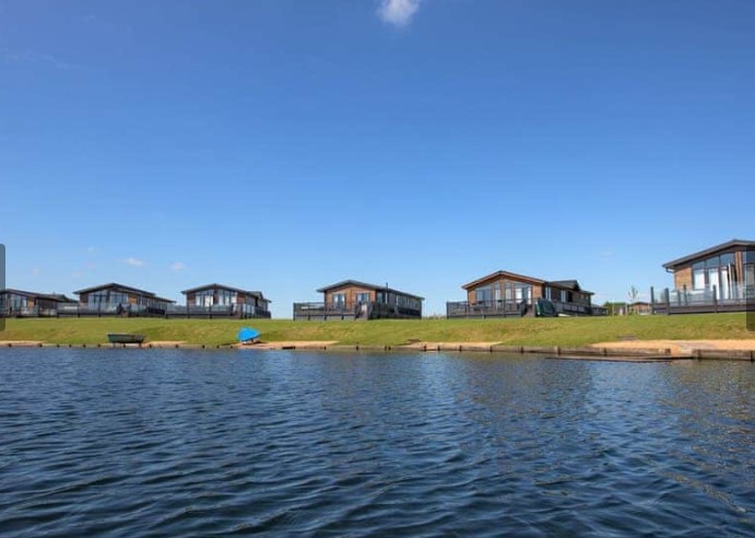 Delamere Lake Sailing and Holiday Park