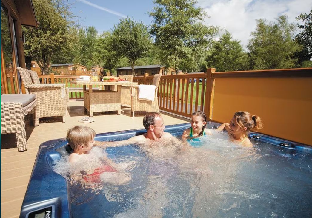 Lodges with hot tubs near Weston Super Mare