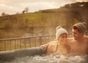 Lodges With Hot Tubs Near Dundee