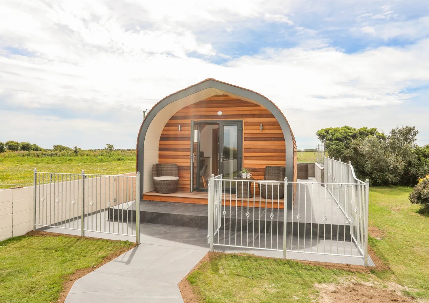 Caban Cariad