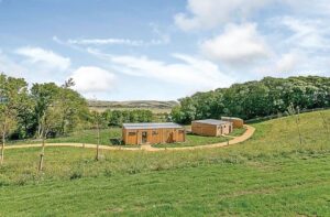 Lodges With Hot Tubs Near Eastbourne