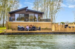 Lodges With Hot Tubs Near Grimsby
