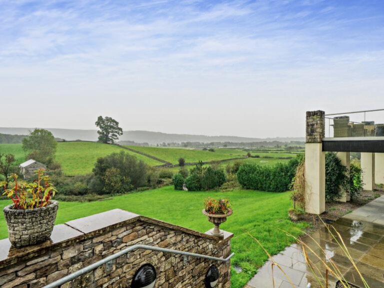 The view from the rear is stunning!