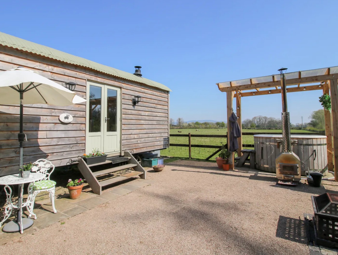 Balwen Shepherds Hut