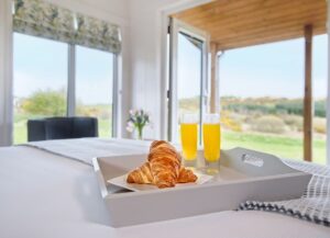 Romantic Getaways in Scotland with Hot Tubs