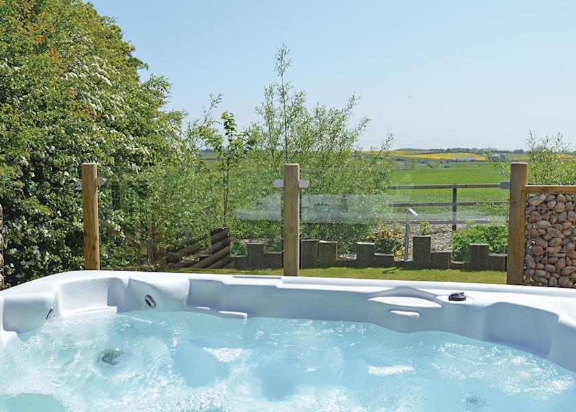 durham coastal lodges hot tubs