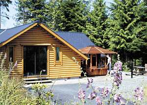 Log cabin with hot tub in North Devon