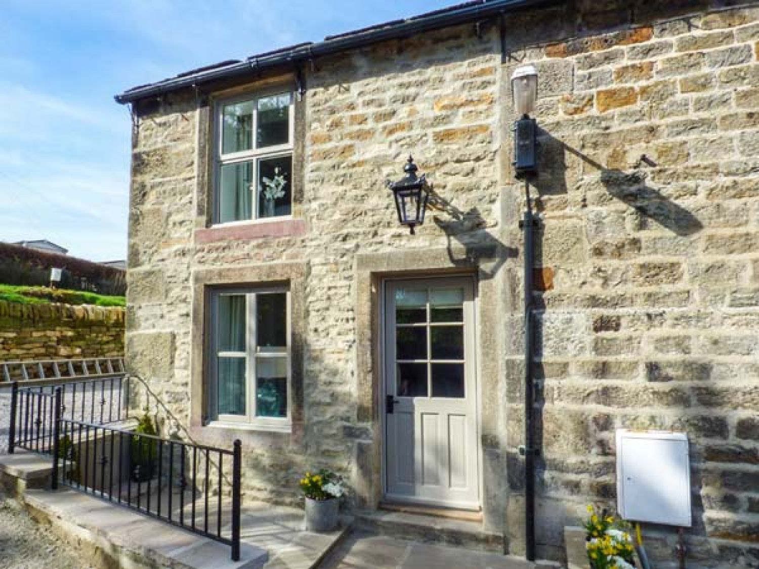 cottages with hot tubs yorkshire dales