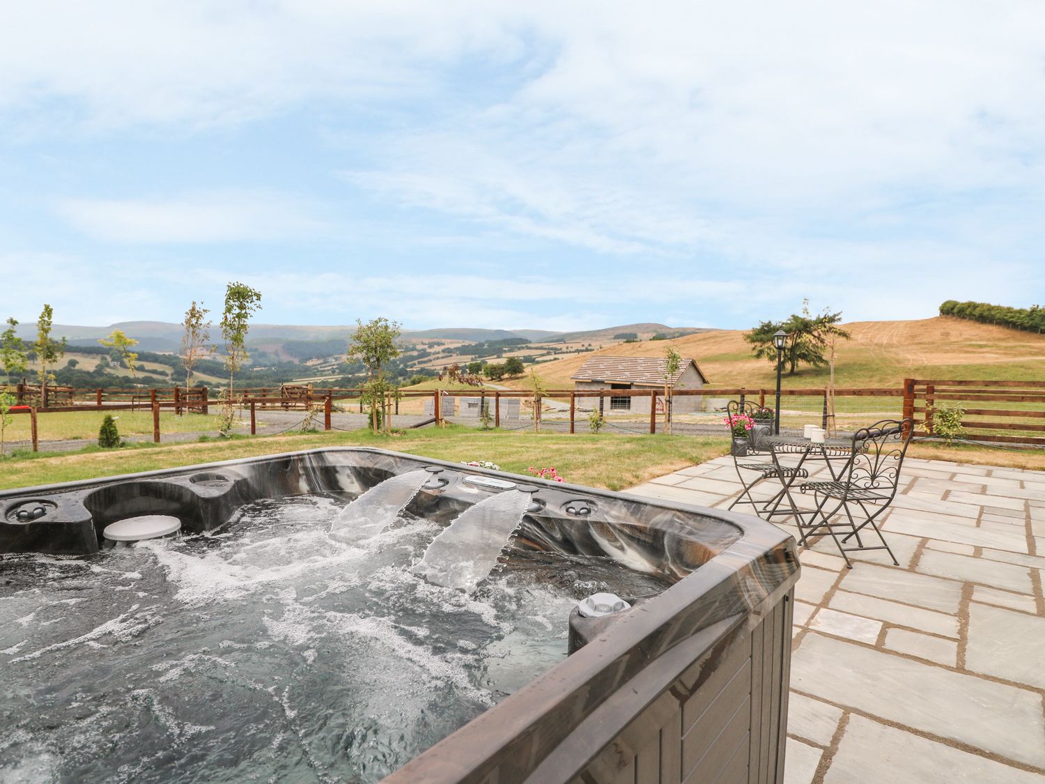 Hillside View Wales Glamping